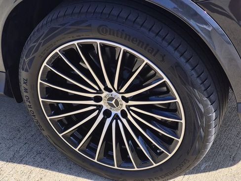 Certified 2025 Mercedes-Benz GLC 350e 4MATIC image 8