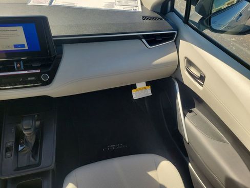 New 2026 Toyota Corolla Cross L image 13