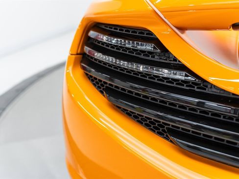Used 2014 McLaren MP4-12C Spider RWD image 97