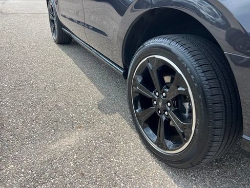 Certified 2023 Ford Expedition Limited AWD/4WD image 28