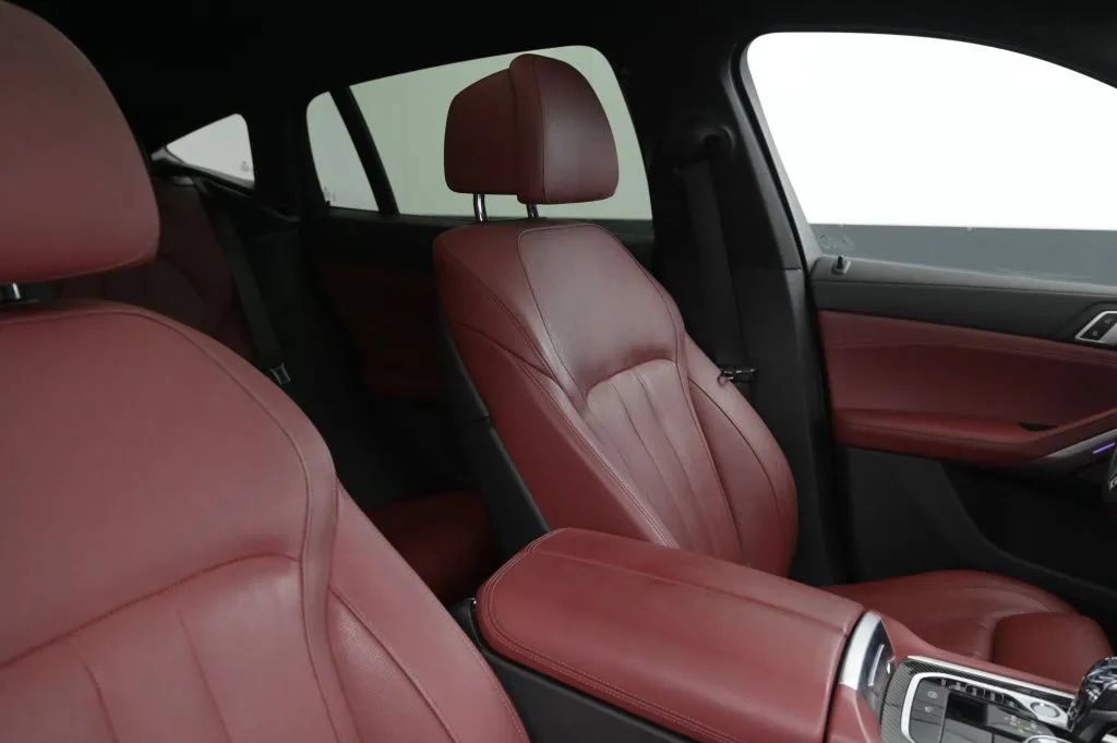 Used 2021 BMW X6 M50i AWD/4WD image 42