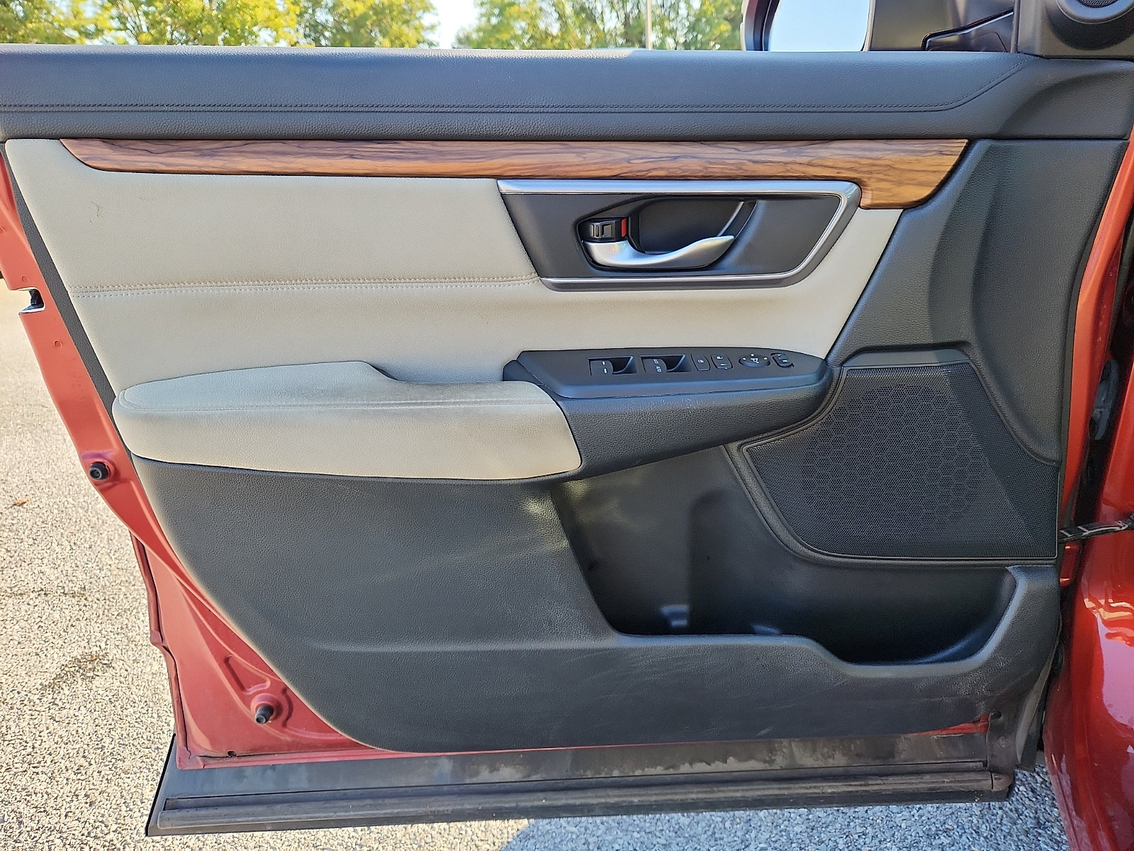 Used 2017 Honda CR-V EX image 12