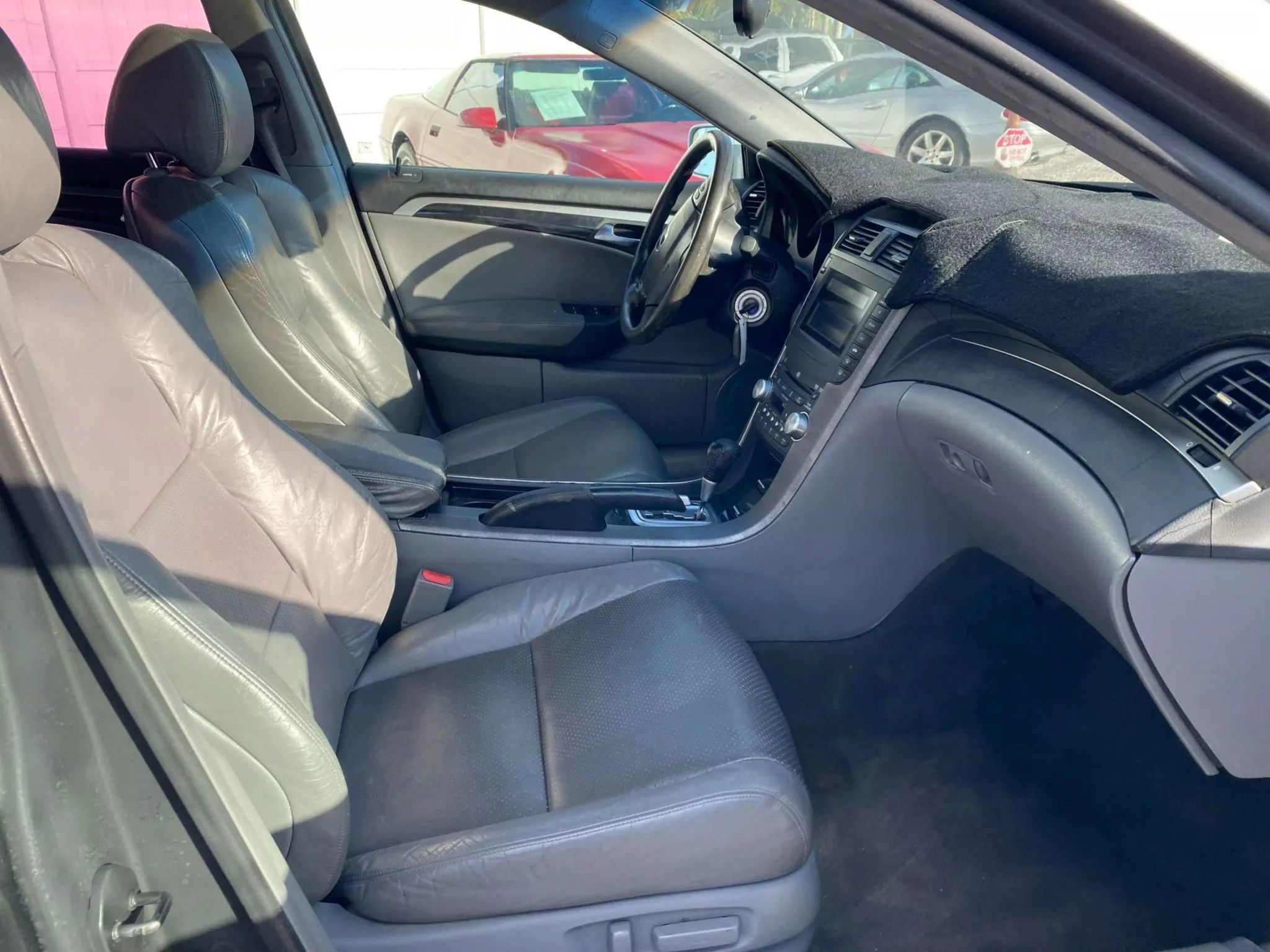 Used 2004 Acura TL FWD image 9