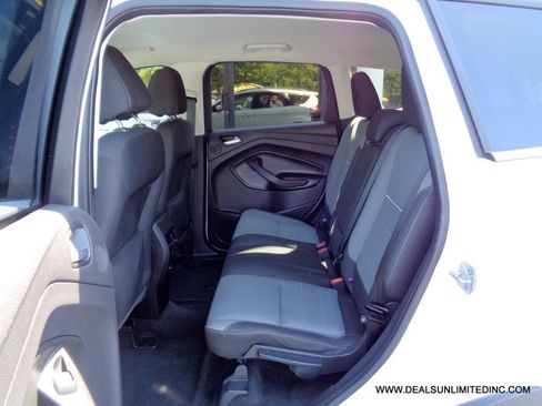 Used 2014 Ford Escape SE w/ Equipment Group 201A AWD/4WD image 15