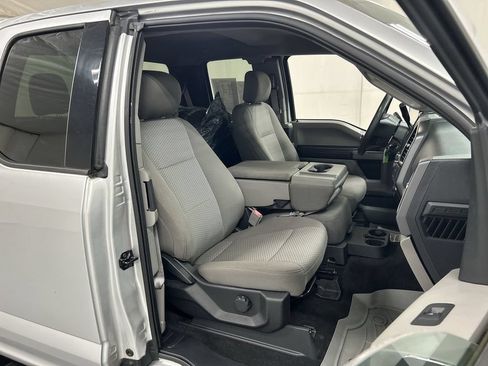 Used 2019 Ford F150 XLT AWD/4WD image 22