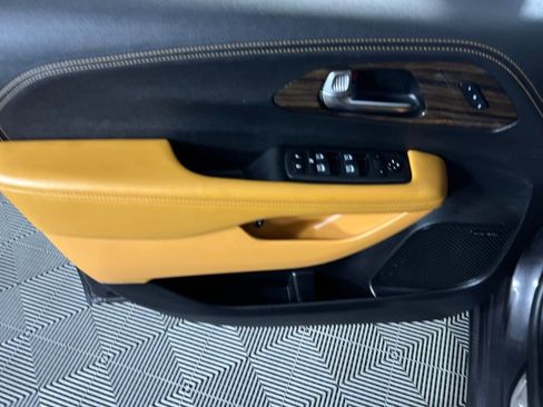 Used 2022 Chrysler Pacifica Pinnacle image 25