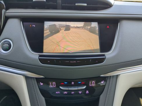 Used 2019 Cadillac XT5 Luxury image 26