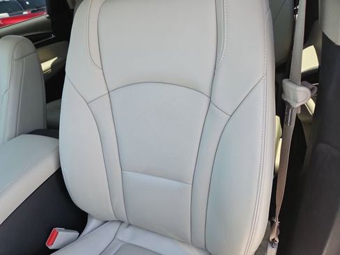 Used 2019 Buick Enclave Premium FWD image 15