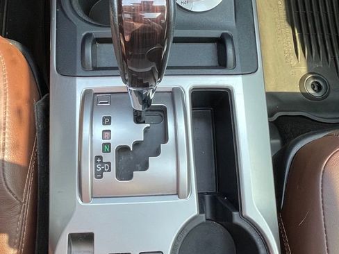 Used 2023 Toyota 4Runner Limited image 21