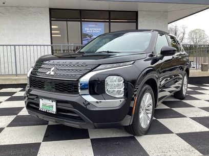 Used 2024 Mitsubishi Outlander ES