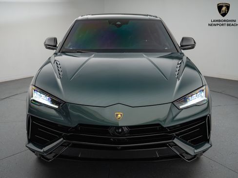 Used 2024 Lamborghini Urus S image 8