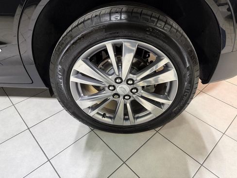 Used 2024 Cadillac XT5 Premium Luxury image 40