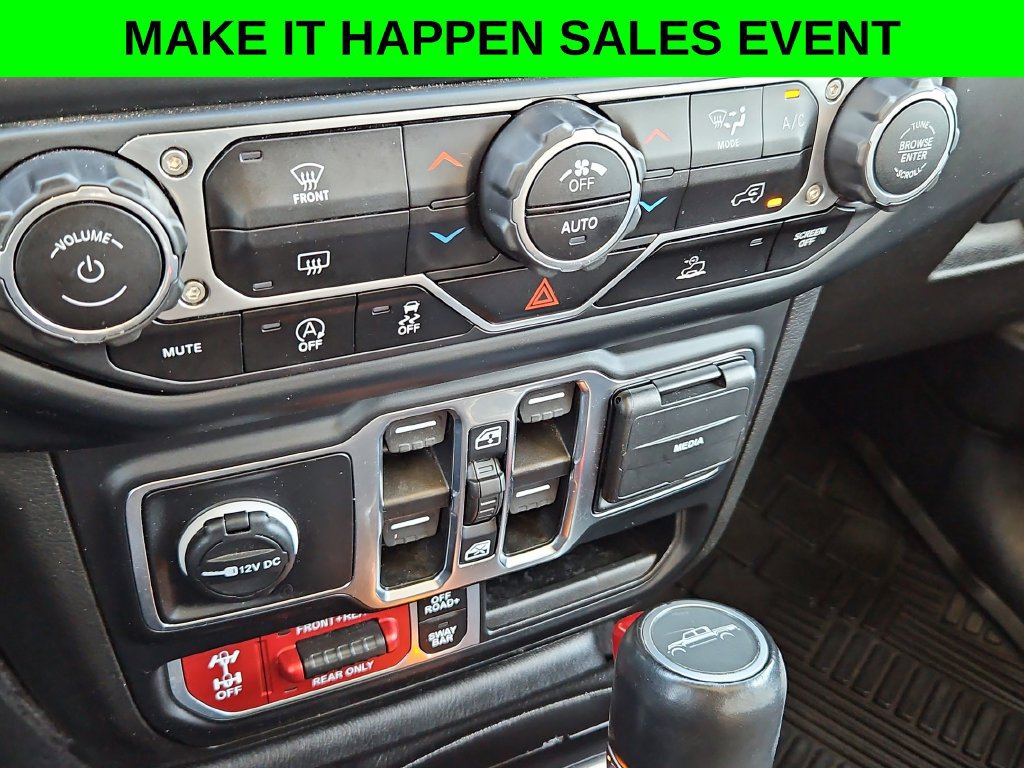 Used 2023 Jeep Gladiator Rubicon AWD/4WD image 16