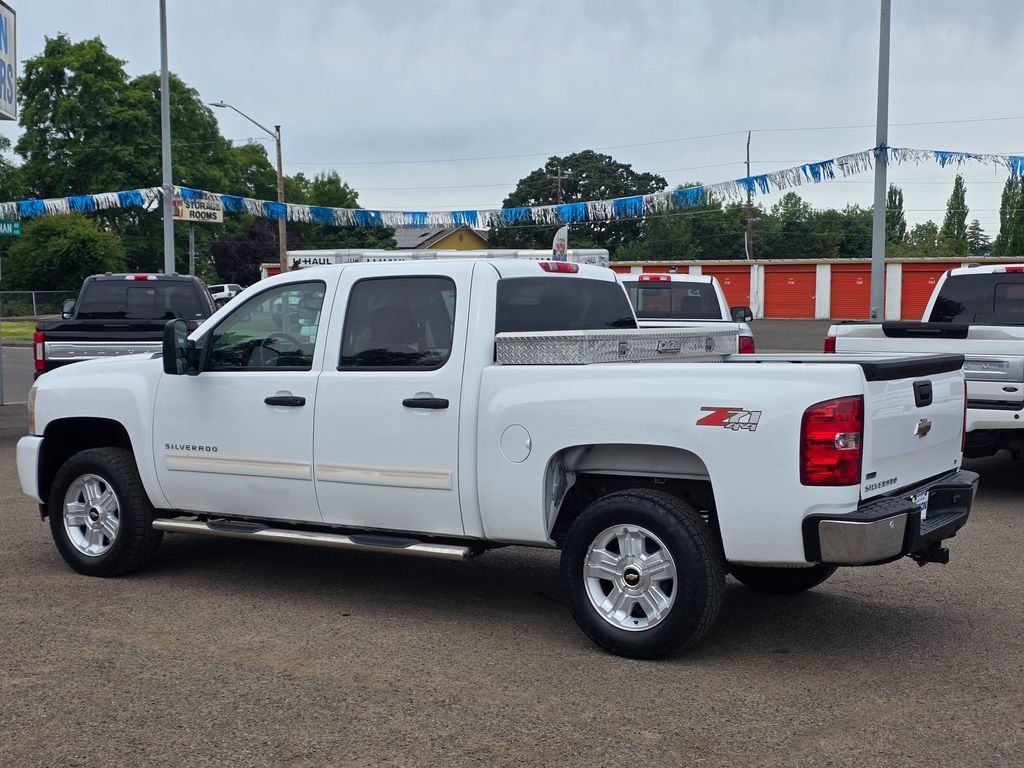 Used 2011 Chevrolet Silverado 1500 LT w/ All-Star Edition AWD/4WD image 30