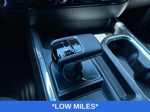Used 2024 Chevrolet Silverado 1500 LT Trail Boss w/ Convenience Package II AWD/4WD image 16