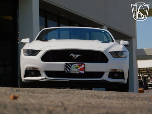 Used 2015 Ford Mustang GT Premium w/ Equipment Group 401A image 36