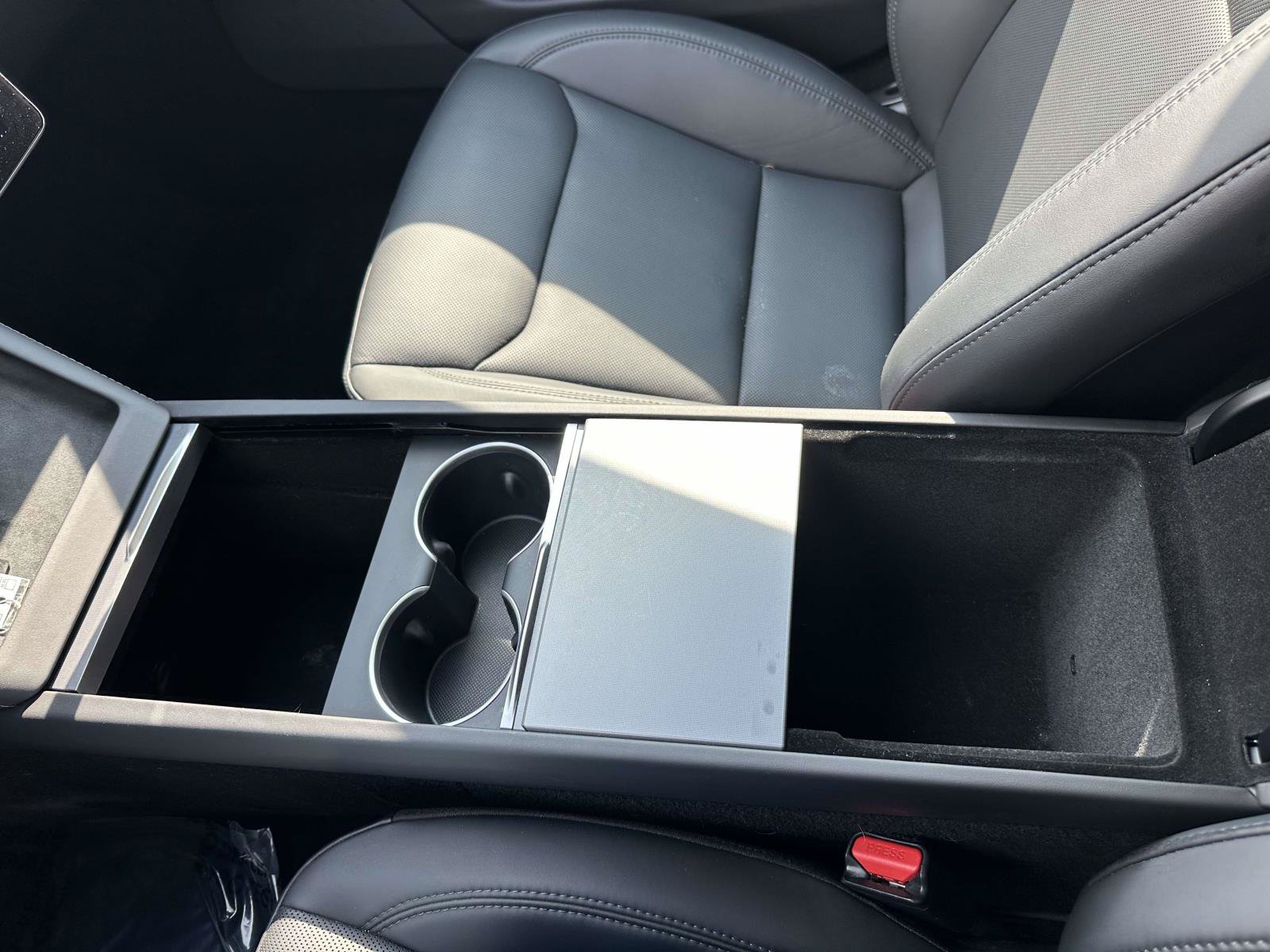Used 2024 Tesla Model 3 Standard Range RWD image 38
