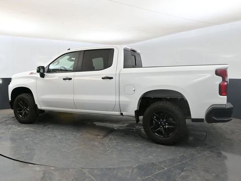 Used 2021 Chevrolet Silverado 1500 LT Trail Boss w/ Convenience Package II AWD/4WD image 5