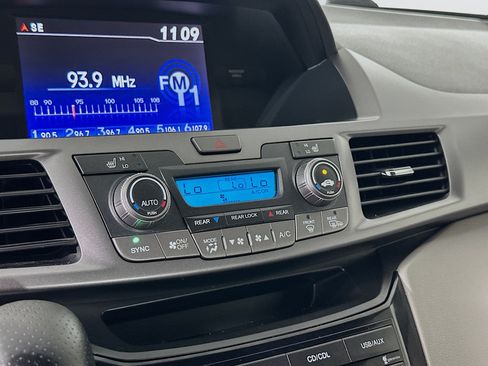 Used 2013 Honda Odyssey EX-L image 22