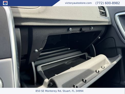 Used 2018 Volvo S60 T5 Dynamic w/ Vision Package FWD image 19