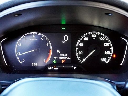 Used 2025 Honda Civic Sport image 31