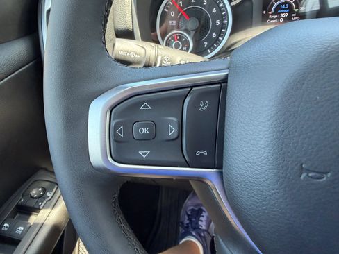 Used 2025 RAM 1500 Lone Star AWD/4WD image 15