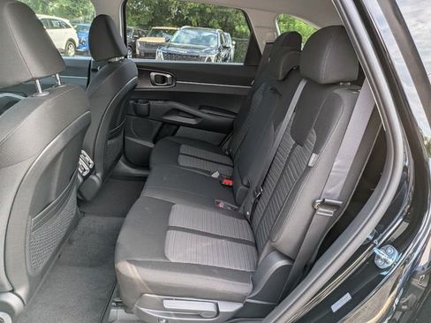 New 2026 Kia Sorento LX FWD image 16