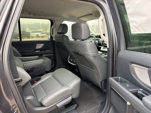 New 2026 Ford Expedition Max Active image 16