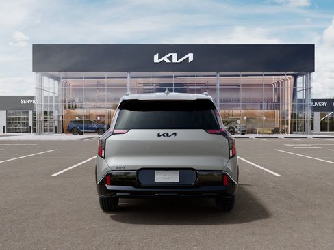 New 2026 Kia EV9 Land AWD/4WD image 5
