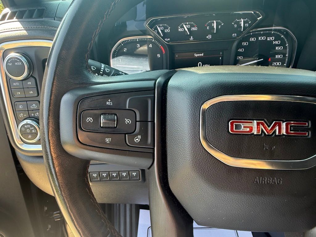 Used 2022 GMC Sierra 2500 AT4 w/ Driver Alert Package I AWD/4WD image 37