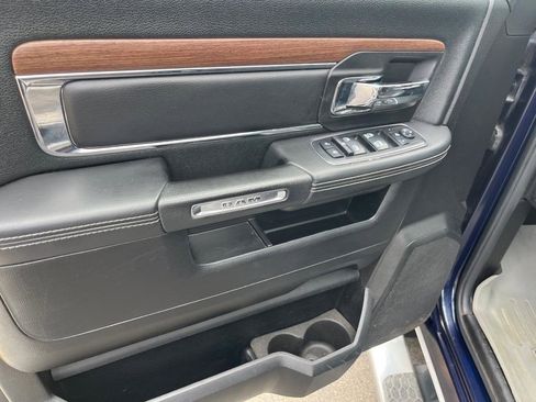 Used 2015 RAM 1500 Laramie w/ Convenience Group image 6