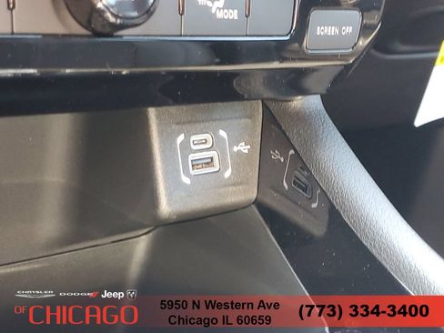 New 2026 Jeep Compass Latitude AWD/4WD image 30