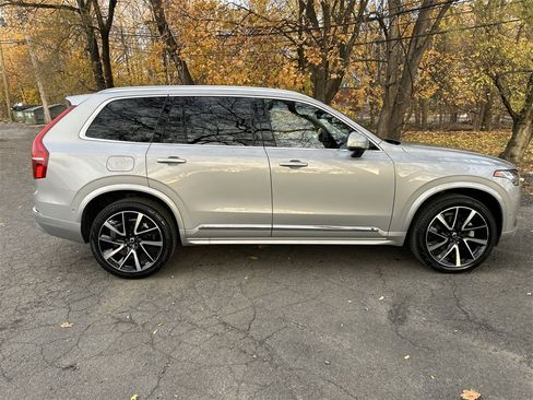 Certified 2023 Volvo XC90 B6 Plus w/ Protection Package Premier image 9