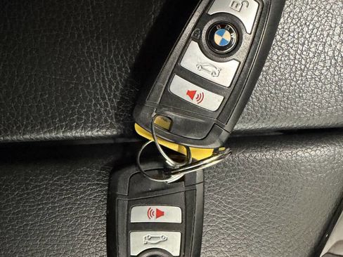 Used 2015 BMW 528i xDrive 528i xDrive AWD 4dr Sedan image 47