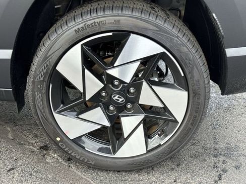 New 2026 Hyundai Kona Limited AWD/4WD image 17