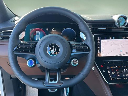 New 2026 Maserati Grecale Modena image 30