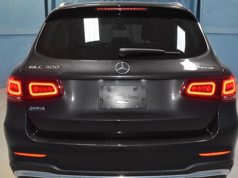 Used 2021 Mercedes-Benz GLC 300 4MATIC image 28