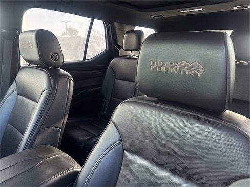 Used 2022 Chevrolet Traverse High Country image 22