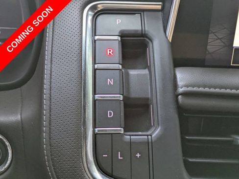 Used 2023 GMC Yukon SLT w/ SLT Premium Package RWD image 27