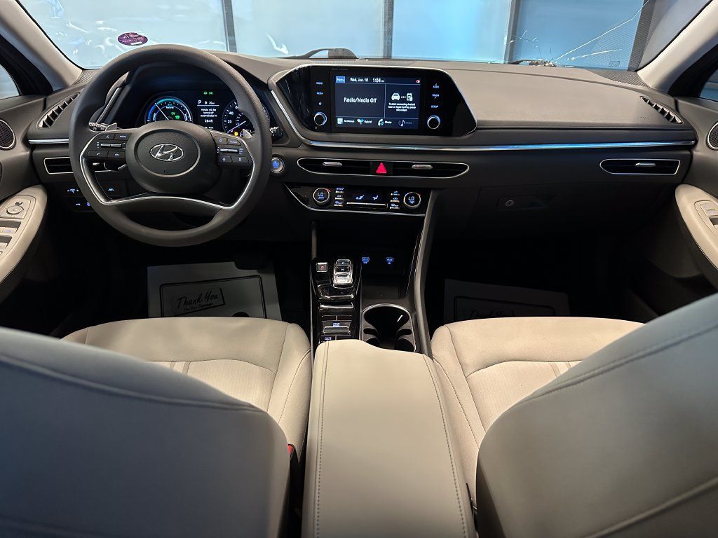 Used 2021 Hyundai Sonata Blue FWD image 9