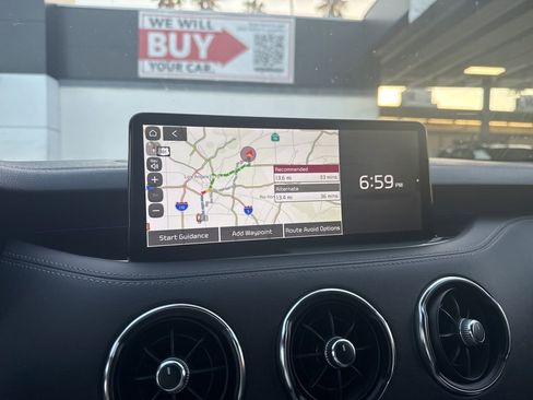 Used 2022 Kia Stinger GT2 AWD/4WD image 4