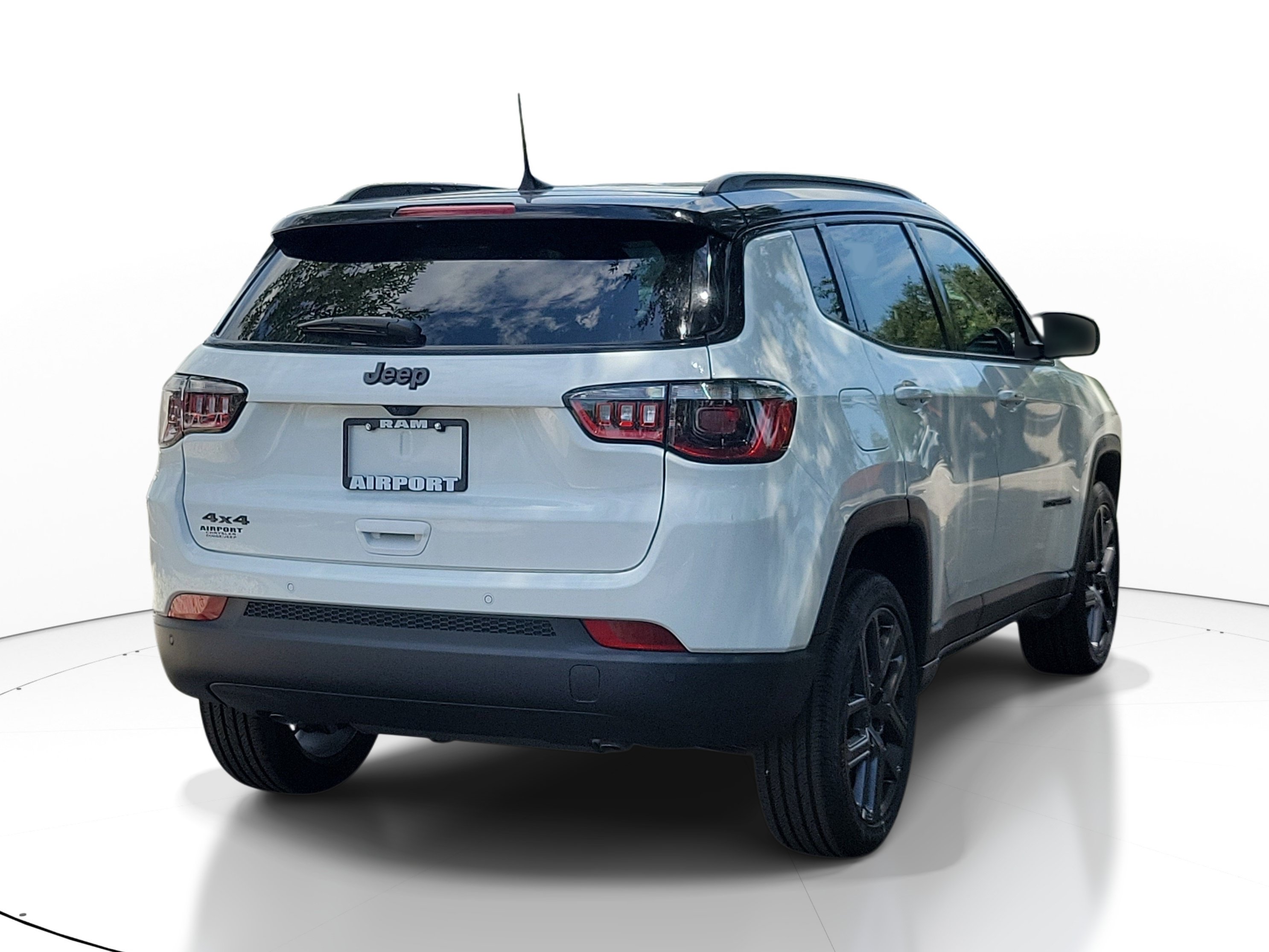 New 2026 Jeep Compass Limited AWD/4WD image 4