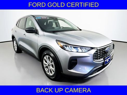 Certified 2024 Ford Escape Active image 3