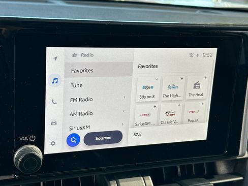 New 2025 Toyota RAV4 XLE image 21