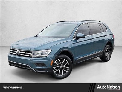 Used 2021 Volkswagen Tiguan SE w/ Panoramic Sunroof Package