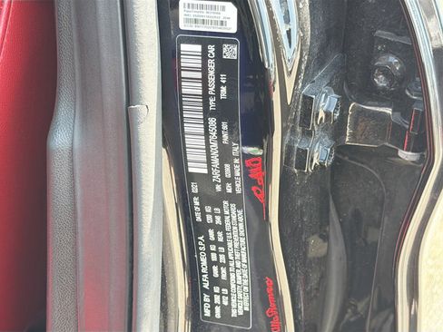 Used 2021 Alfa Romeo Giulia Sprint w/ Sun & Sound Package image 39