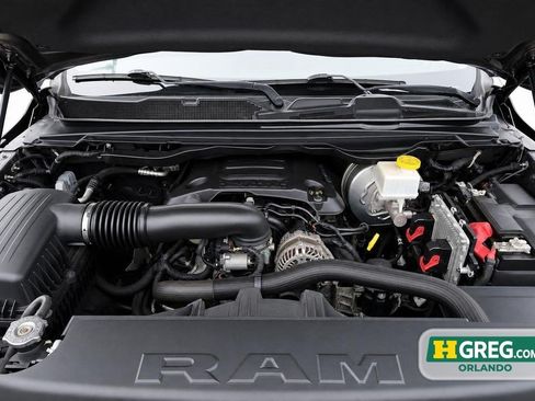 Used 2019 RAM 1500 Laramie AWD/4WD image 19