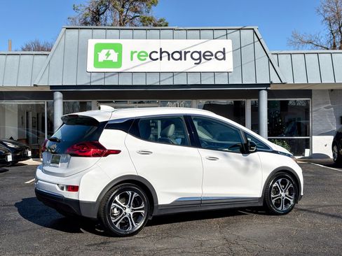 Used 2021 Chevrolet Bolt Premier w/ Infotainment Package image 2