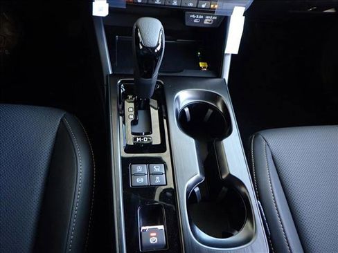 New 2026 Subaru Outback Limited XT image 23