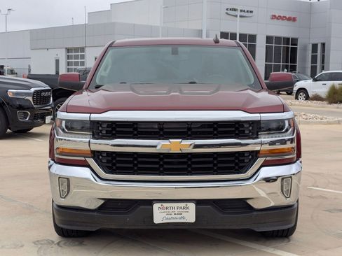 Used 2017 Chevrolet Silverado 1500 LT w/ Texas Edition image 8